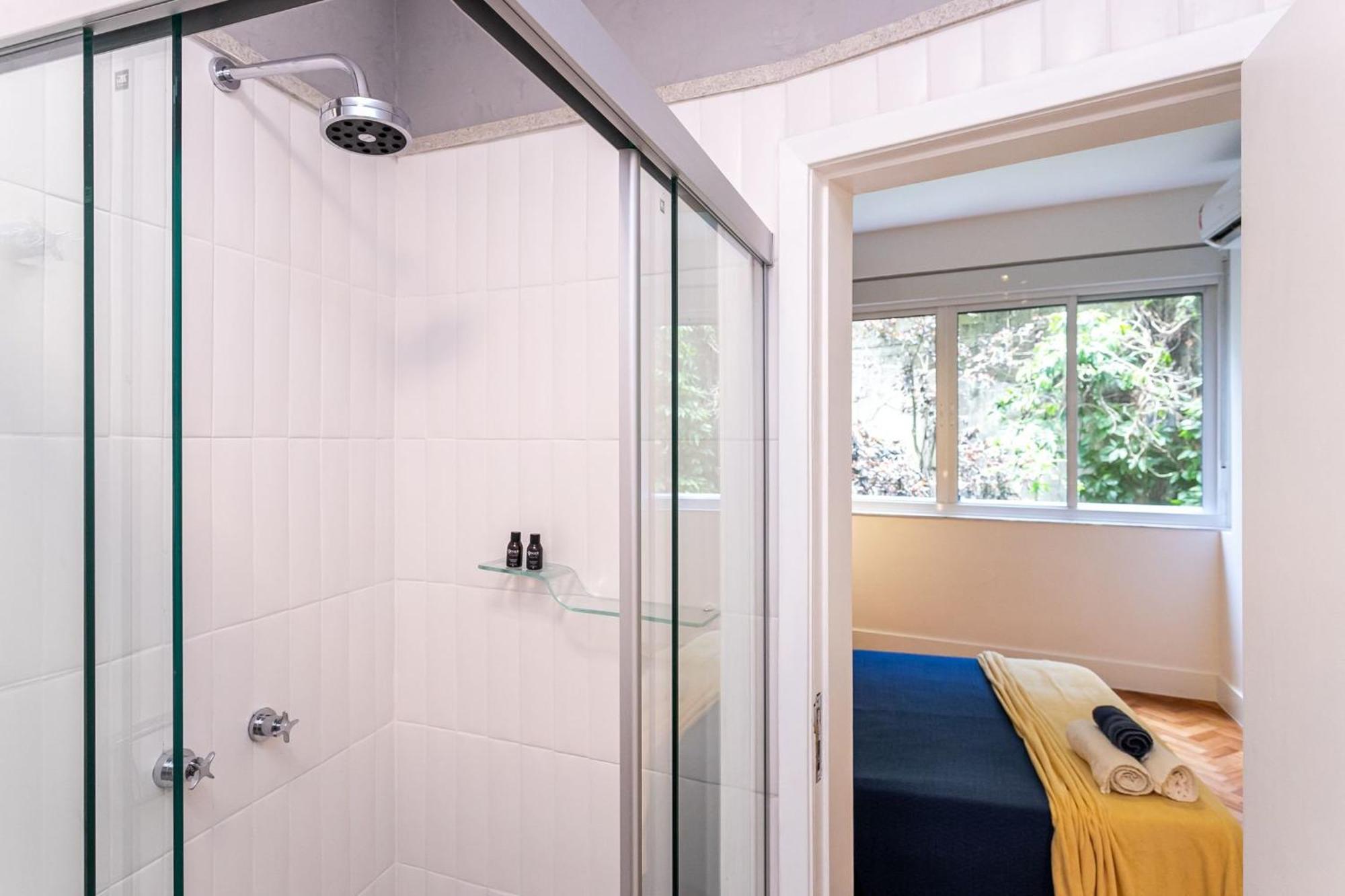 Apartamento Moderno 4qtos A 650m Da | Ns 4b/1003